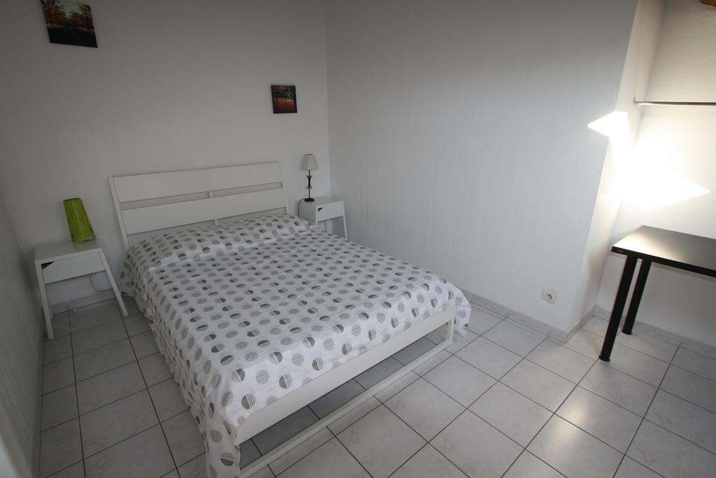 Residence Enzo Paradise ラ・セーヌ・シュル・メール エクステリア 写真